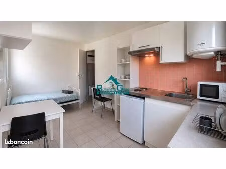 studio 1 pièce 15 m²