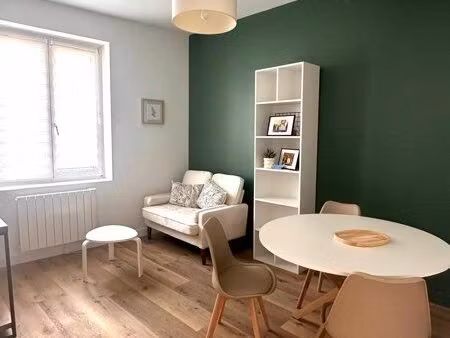 f2 meublé 32m2 hyper centre
