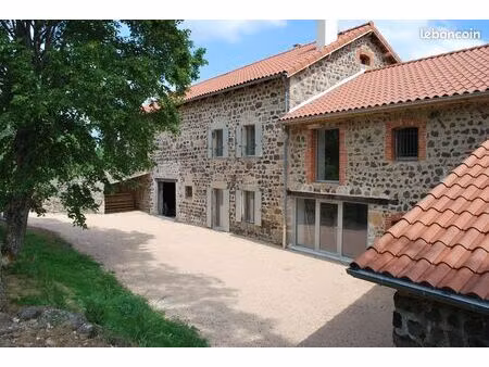 loue maison de caractère 6 pièces - 4chbs (180 m² hab + garage et dépendances)