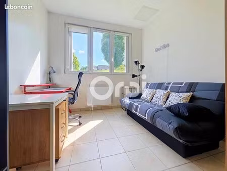 studio 1 pièce 25 m²
