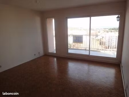 très bel appartement t3 70 m2 quartier des baumes istres