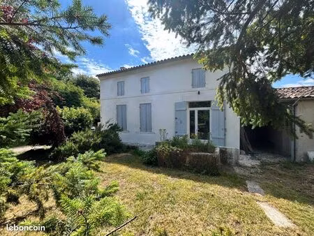 maison 3 chambres luchat