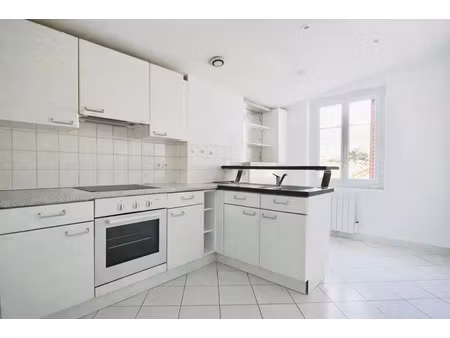 vente appartement 2 pièces 49 m² tassin-la-demi-lune (69160)