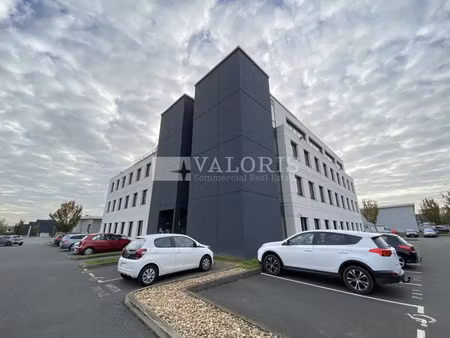 location bureau 222 m² à villefranche-sur-saône (69400)