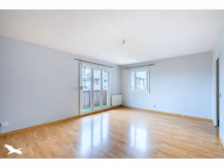 vente appartement 3 pièces 73 m² sathonay-camp (69580)