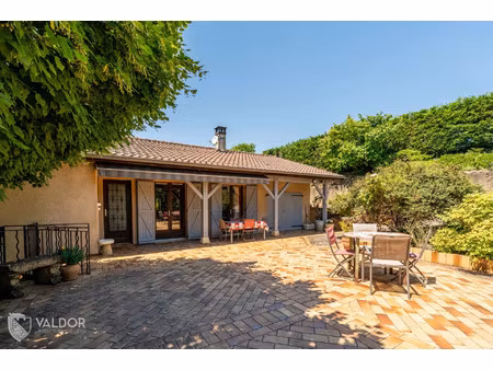 vente maison 5 pièces 112 m² ville-sur-jarnioux (69640)