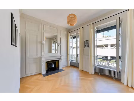 vente appartement 3 pièces 57 m² lyon 2 (69002)