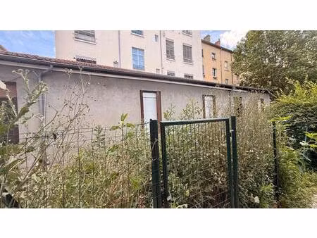 vente bureau 27 m² lyon 8 (69008)