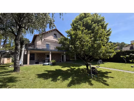 vente maison 6 pièces 138 m² amplepuis (69550)