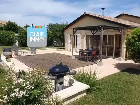 a hurigny 6 km de macon en bourgogne  belle maison 6 pieces de