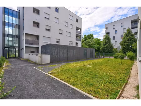 vente appartement 2 pièces 38 m² vénissieux (69200)