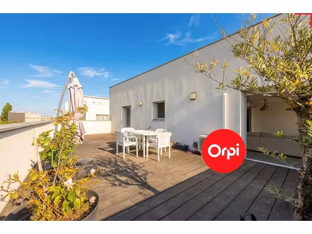 vente commerce 3 pièces 62 m² saint-priest (69800)