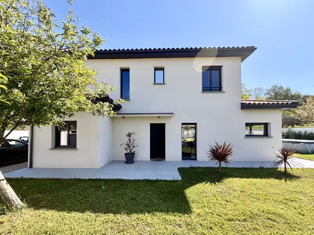 vente maison 5 pièces 150 m² cailloux-sur-fontaines (69270)