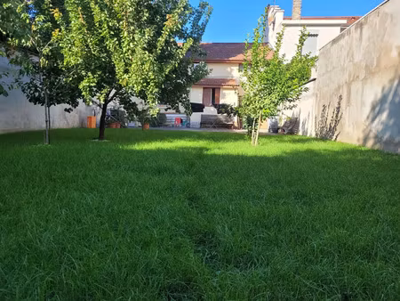 vente maison 5 pièces 139 m² lyon 8 (69008)