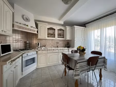 vente maison 7 pièces 142 m² meyzieu (69330)