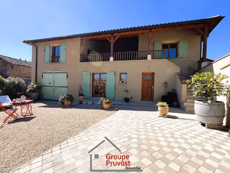 vente maison 9 pièces 235 m² cluny (71250)