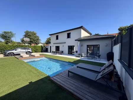 vente maison 6 pièces 167 m² feyzin (69320)