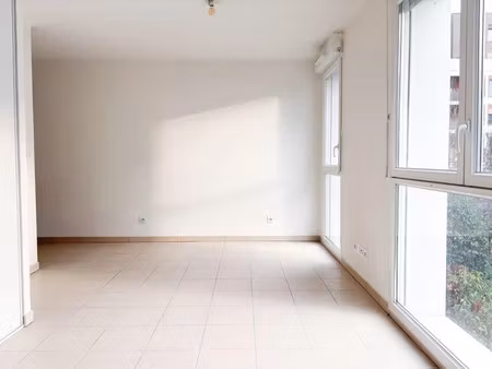 vente appartement 2 pièces 26 m² lyon 7 (69007)