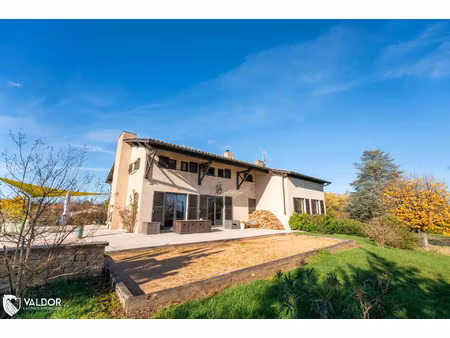 vente maison 8 pièces 280 m² belleville-en-beaujolais (69220)