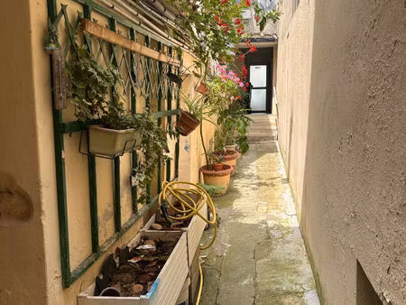 appartement a renover - secteur coty
