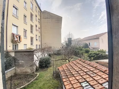 location appartement 1 pièce 26 m² à lyon 3 (69003)