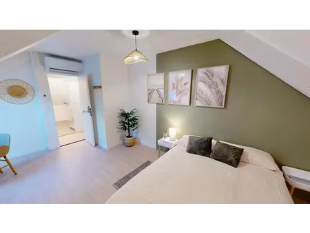 location appartement 1 pièce 11 m² à bron (69500)