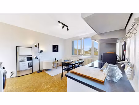 location appartement 1 pièce 12 m² à lyon 3 (69003)