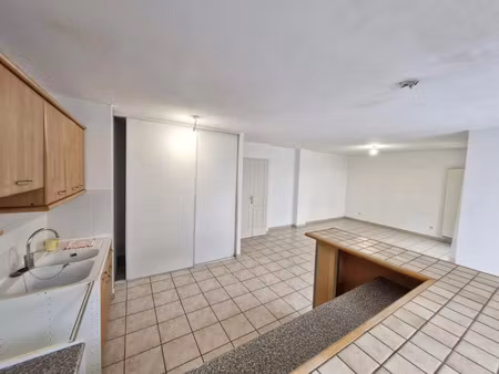 location appartement 3 pièces 76 m² à mornant (69440)