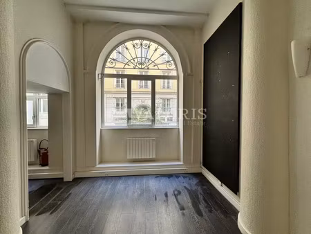 location bureau 89 m² à lyon 1 (69001)