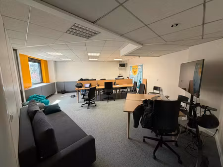 location bureau 89 m² à lyon 3 (69003)