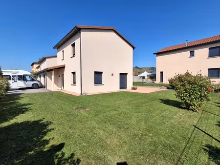 location maison 4 pièces 112 m² à ampuis (69420)