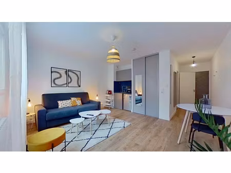 location appartement 1 pièce 28 m² à caluire-et-cuire (69300)