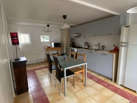 location appartement 3 pièces 46 m² à caluire-et-cuire (69300)