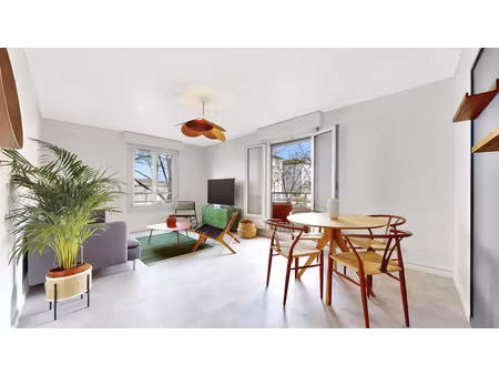 location appartement 1 pièce 10 m² à lyon 3 (69003)