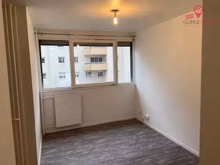 location appartement 1 pièce 24 m² à lyon 3 (69003)