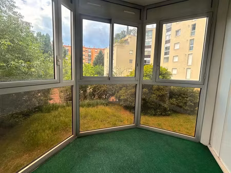 location appartement 1 pièce 51 m² à lyon 3 (69003)