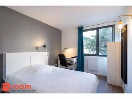 location appartement 1 pièce 12 m² à lyon 7 (69007)