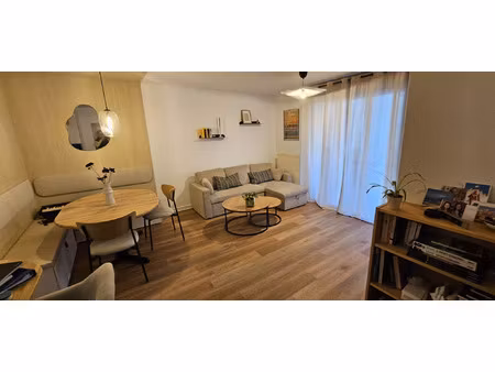 location appartement 2 pièces 53 m² à lyon 9 (69009)