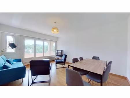 location appartement 6 pièces 10 m² à lyon 9 (69009)