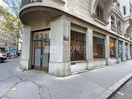 location commerce 70 m² à lyon 6 (69006)