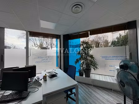 location bureau 252 m² à lyon 6 (69006)