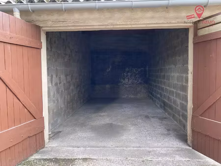 location garage 10 m² à lyon 8 (69008)
