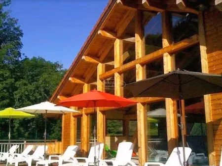 vente commerce 440 m² mont-saxonnex (74130)