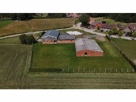 huis te koop in berbroek met 3 slaapkamers