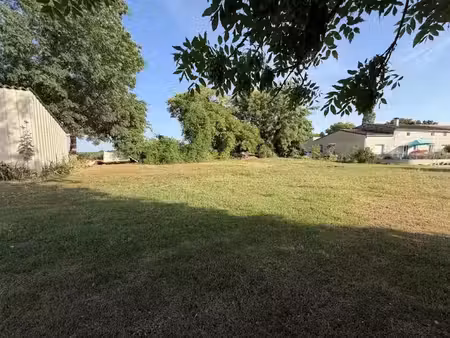 vente terrain 1025 m² à saint-georges-des-coteaux (17810)  69 550 €