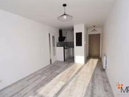 location appartement 2 pièces à bréal-sous-montfort (35310) : à louer 2 pièces / 38m² bréa