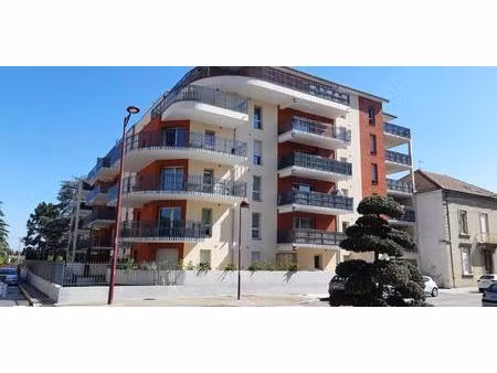 location appartement 3 pieces a bourgoin