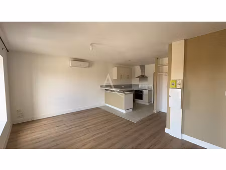 location appartement 2 pièces 37 m² à castelnaudary (11400)