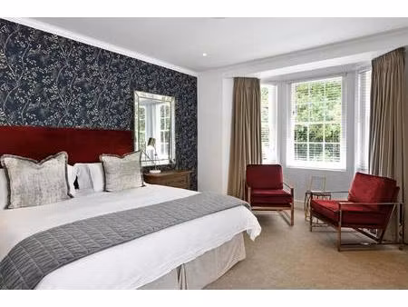 t4 duplex comme une maison sur les toits- interlocuteur chinois