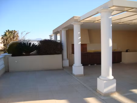 appartement duplex 4 pièces - saint laurent du var